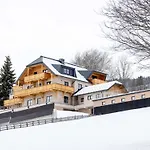 Laerchenhof 01