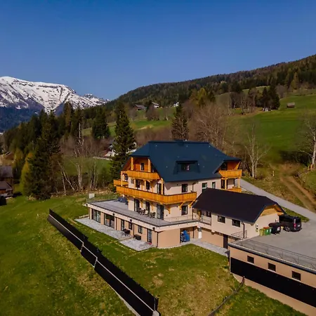 Apartamento Laerchenhof 01 *
