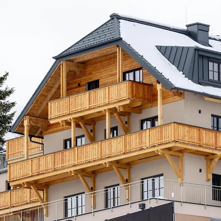 Laerchenhof 01 *