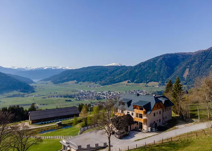 Apartament Laerchenhof 01 *